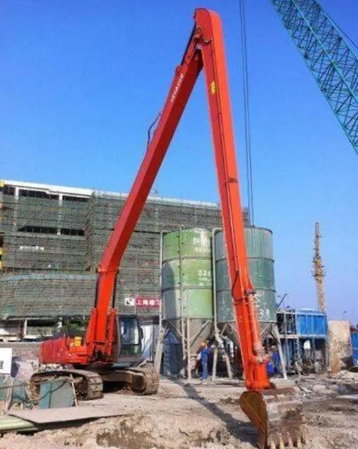 加長臂挖掘機對于深度挖掘事項要點